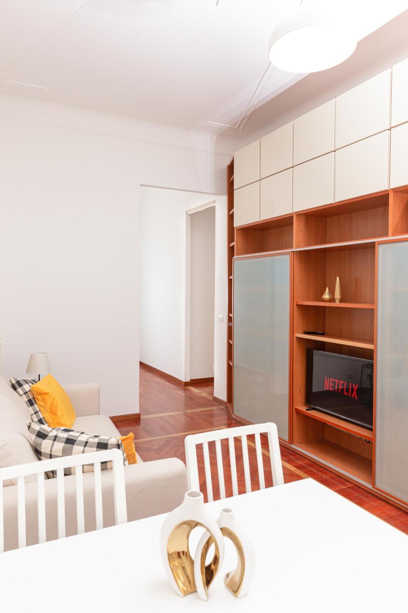 Da Vinci Exclusive - Centrale,m3, Isola District Appartement